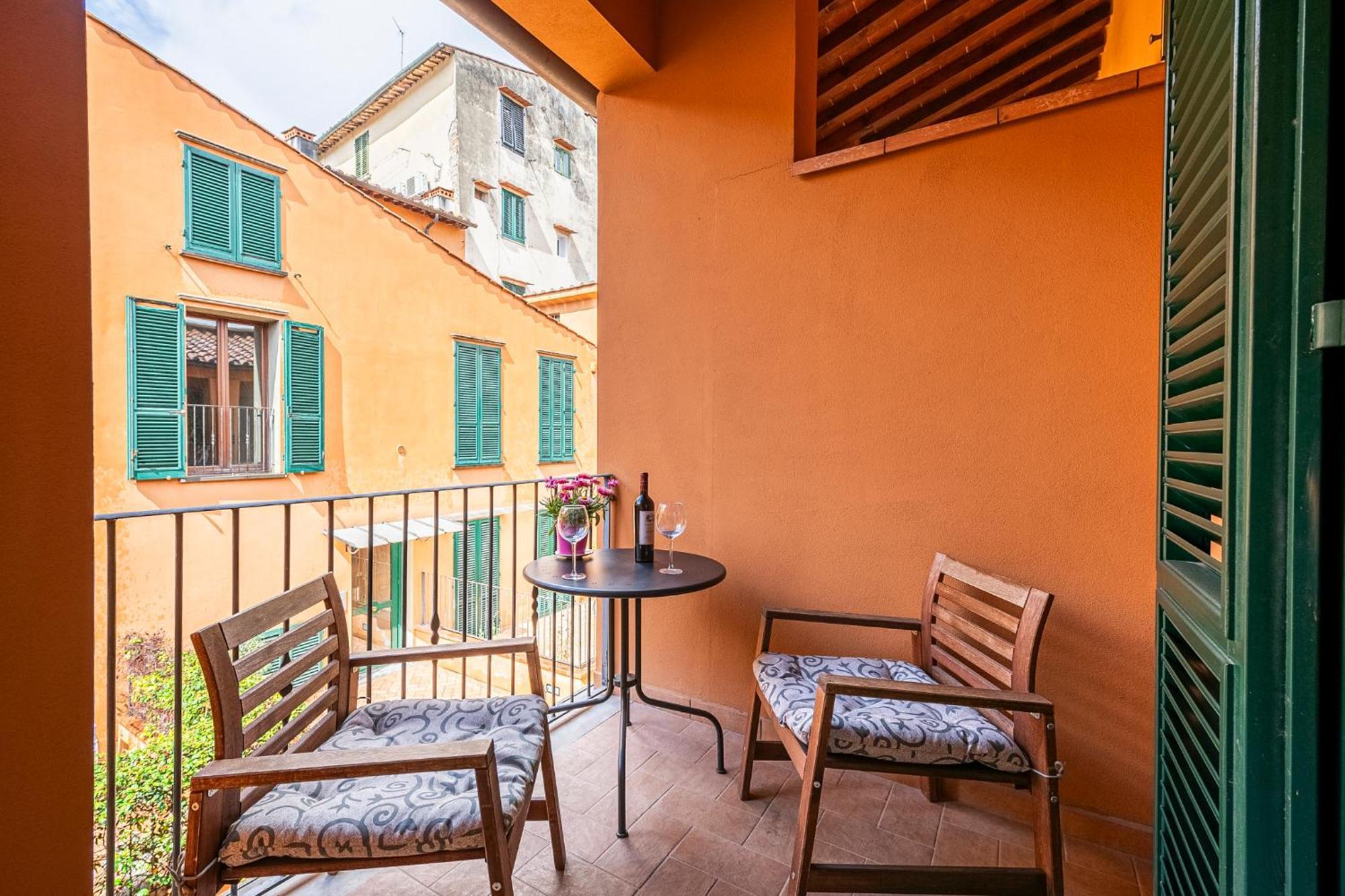 "Once Upon A Time" Cherubini Palace Thematic Apartments Free Parking Φλωρεντία Εξωτερικό φωτογραφία